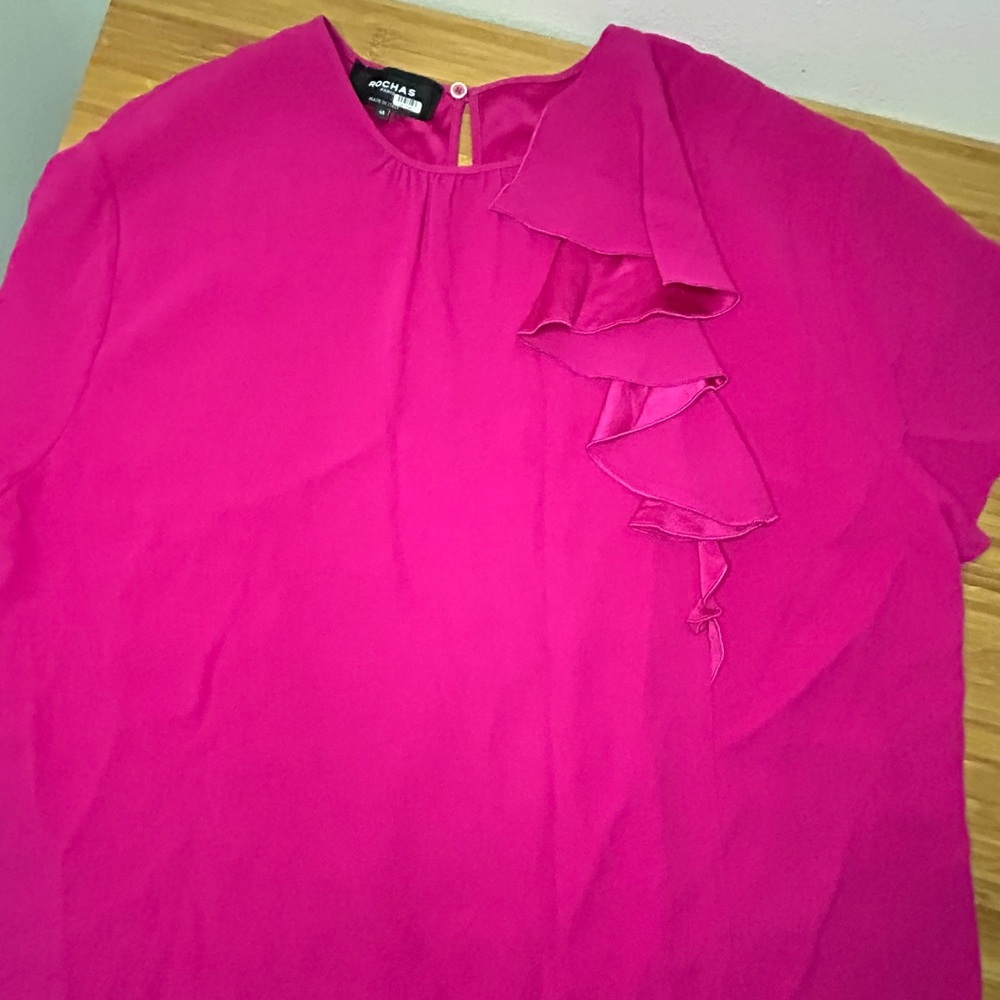 EUC RTR ROCHAS PARIS RUFFLE TOP WITH BACK KEYHOLE DETAIL FR48 - Picture 2 of 8